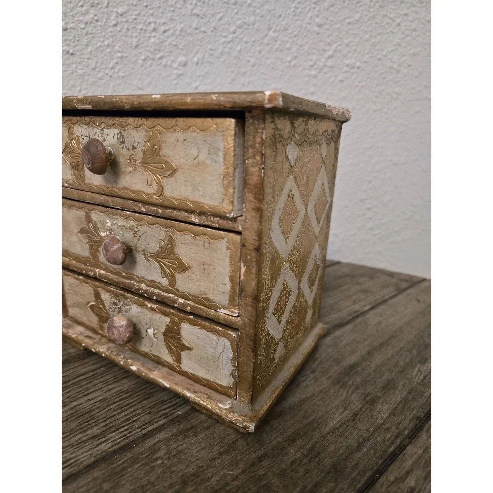 VINTAGE ITALIAN FLORENTINE JEWELRY BOX CHEST 3 DRAWER Gold Cream Pink 6.5